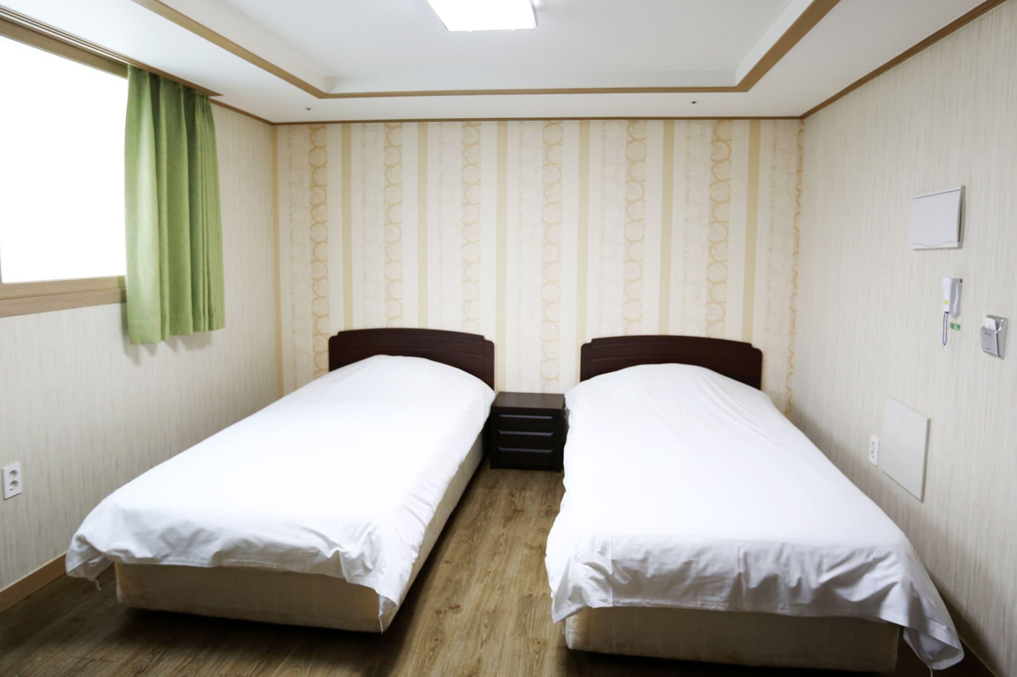 Olle Tourist Hotel Jeju Exterior photo